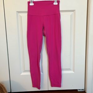 Lululemon great condition leggings double lined.. sz4, fits women & girls